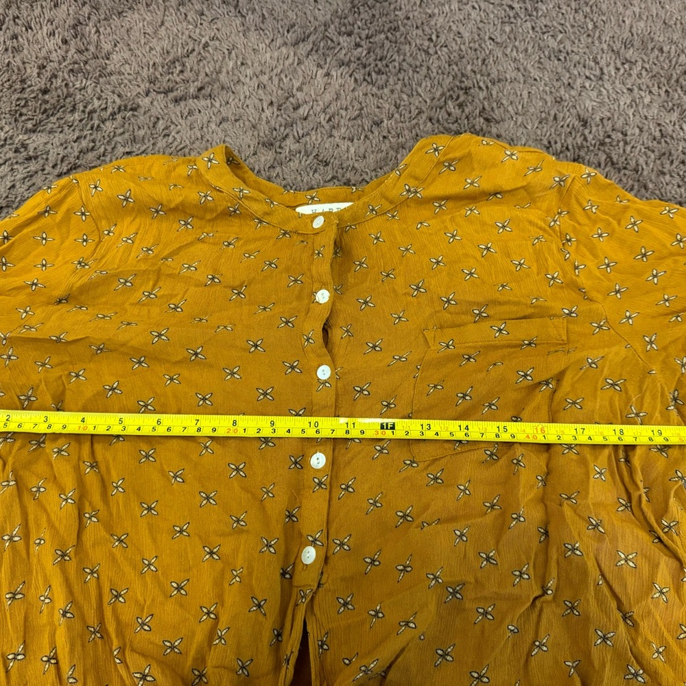 2 FOR $20 Harper Mustard Tie Front Blouse Top Size M Medium - Picture 9 of 9